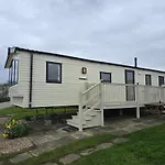 Seaside Caravan Reighton