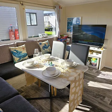 Seaside Caravan * Reighton