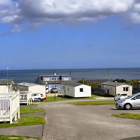 Seaside Caravan * Reighton